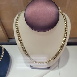 14k Gold Cuban Link Necklace