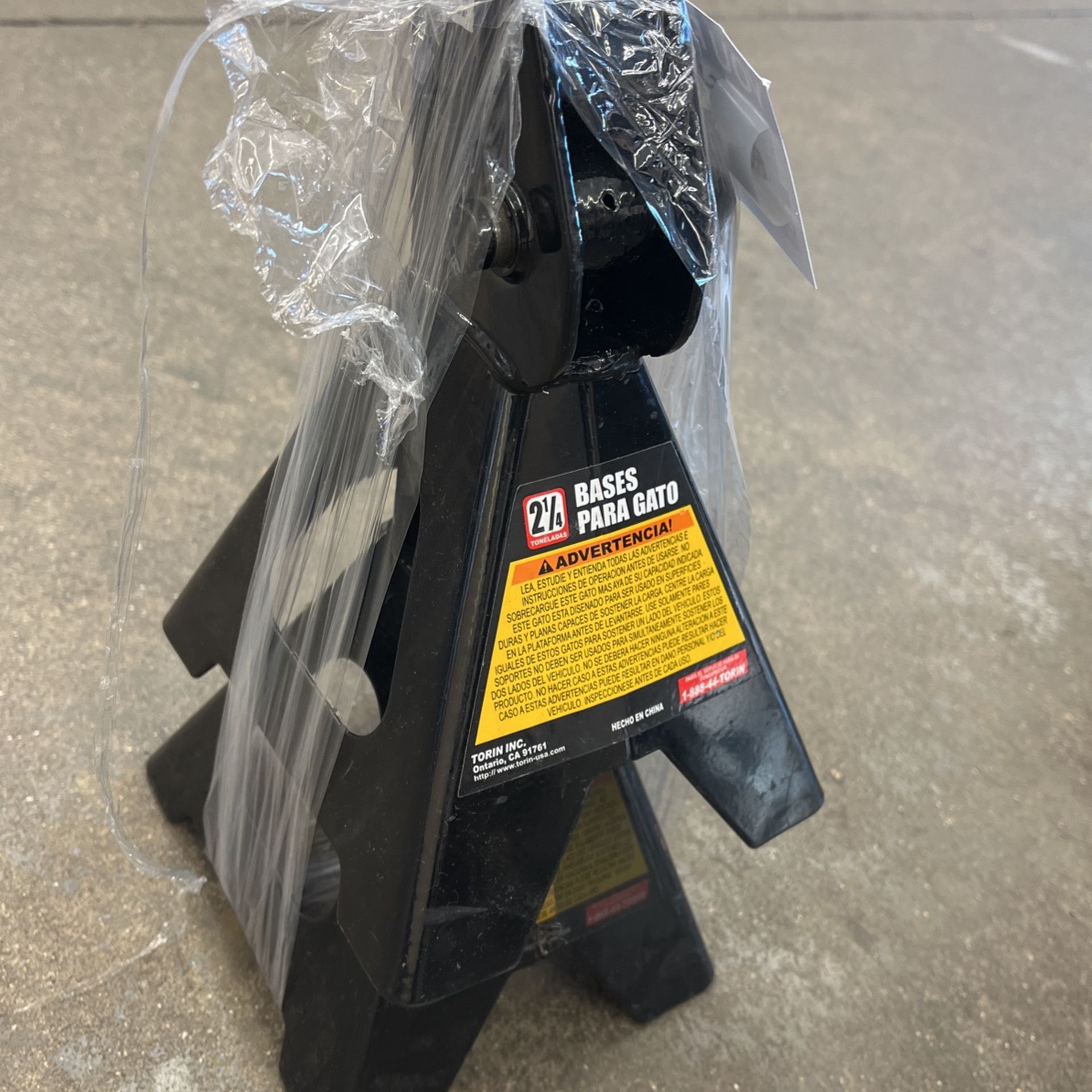 DURALAST Jack Stands for Sale in Phoenix, IL OfferUp