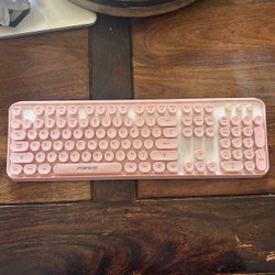 Pink wireless keyboard 