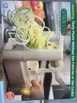 Spiralizer 5-Blade Spiral Vegetable Slicer