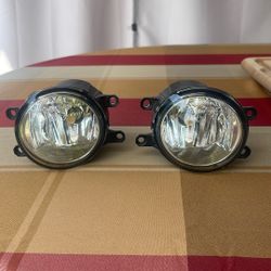 Toyota Tacoma OEM Fog Lights 2015-2023 Fit
