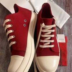 Rick Owen’s Sz 10 Comes With Pair Socks 