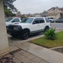 2002 Ford Explyer No Issues