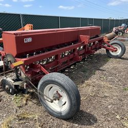 Grain Drill - Planter 