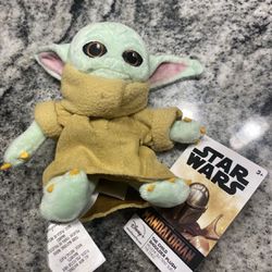 Star Wars Magnetic Shoulder Plush Grogu Yoda Character Disney Store Merch