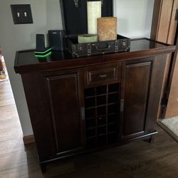 Wine Cabinet 