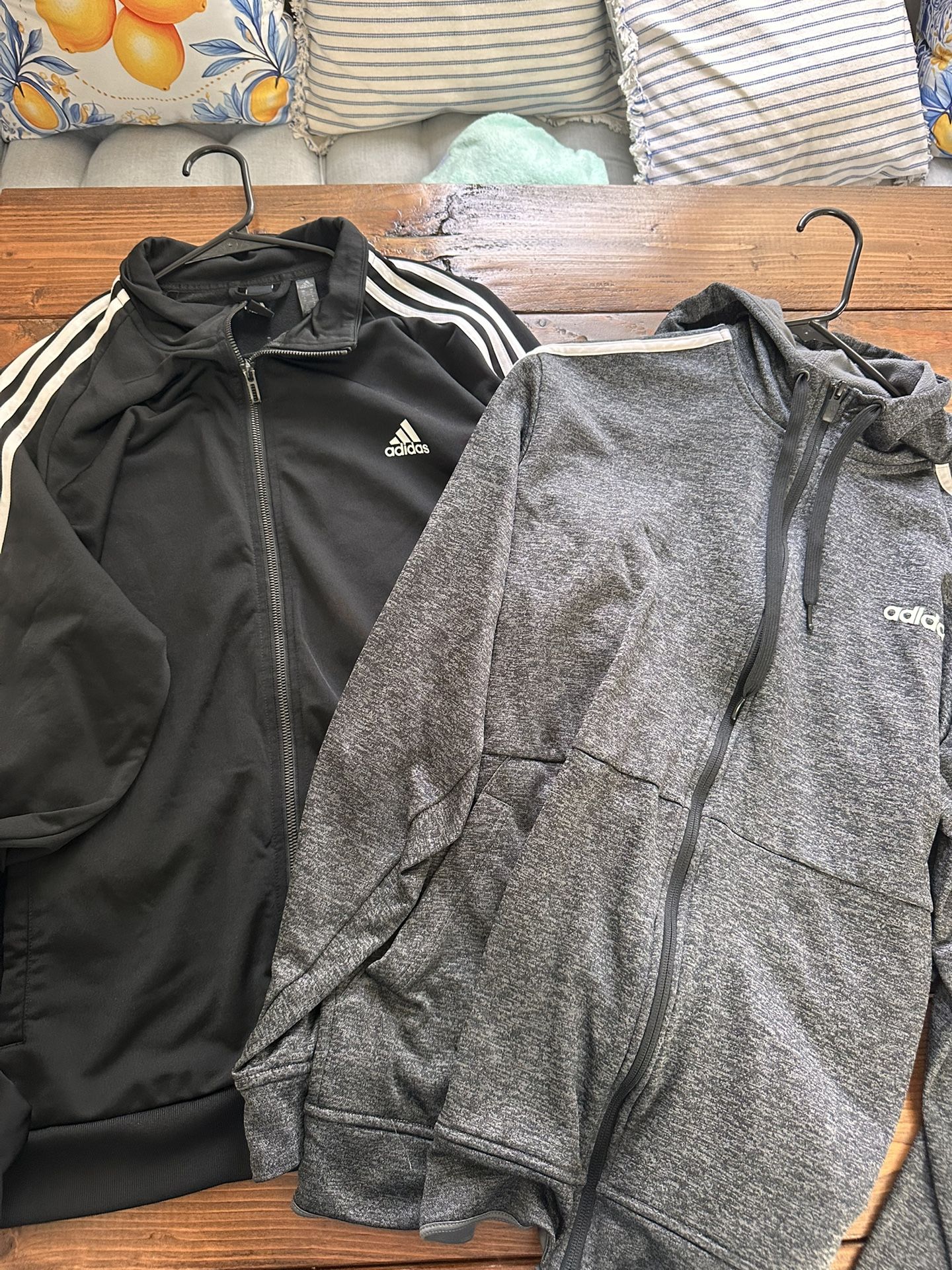 Men’s Adidas Jacket *Barely Used*