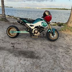Grom 300 