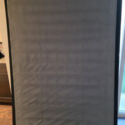 Full Size Low Profile Box Spring (5") - Great Condition