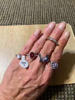 Size 9 Brass Metal Rings (5)