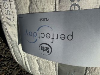 Queen size mattress Queen size mattress