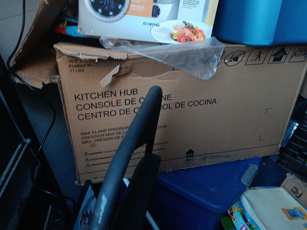 GE Kitchen Hub Exhaust Fan