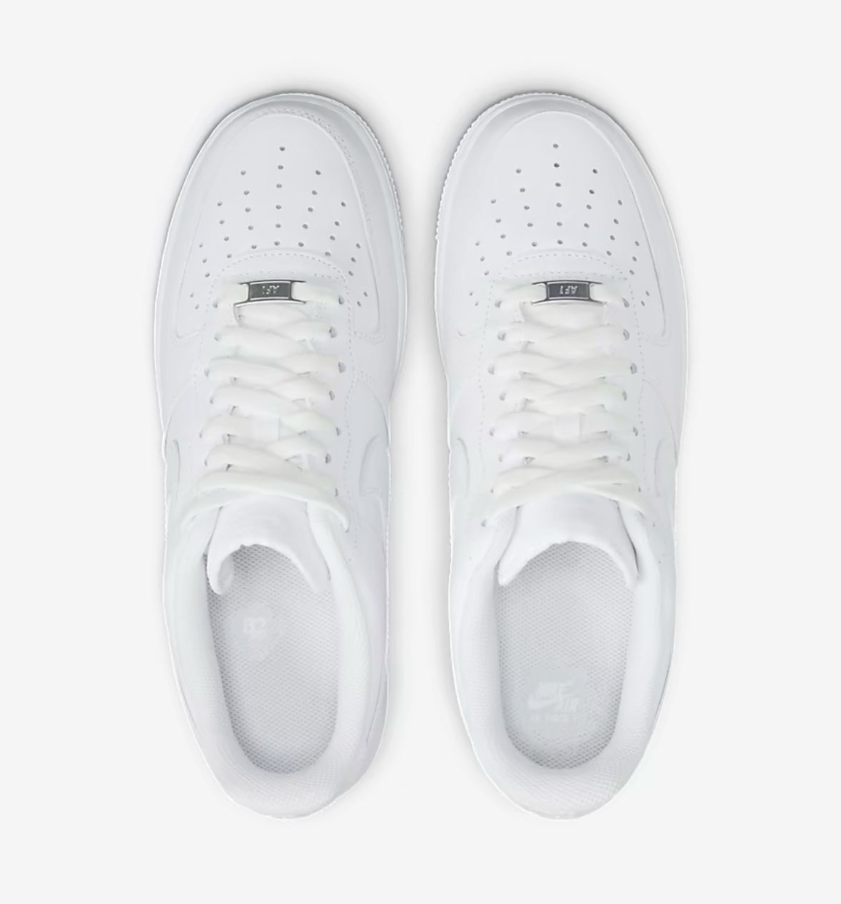 NIKE AIR FORCE I ‘07
