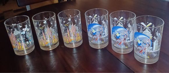 8 Walt Disney World 25th Anniversary Glasses Remember The Magic Mickey Donald Goofy Glass Mugs