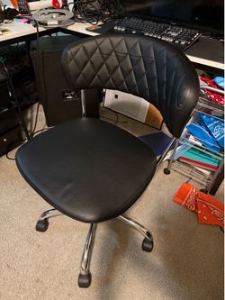 Black Swivel Chair
