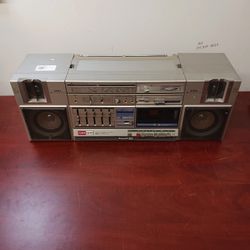 AIWA CA-70 Vintage Boombox (FOR PARTS/REPAIR) 