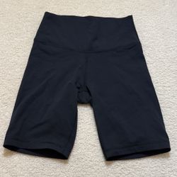 Aritzia TNA Black Biker Shorts