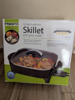 Presto 12" electric skillet with glass cover