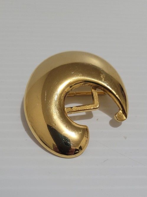 Vintage Womens Belt Buckle Interlocking PAQUETTE One Piece Clasp Gold Tone NEW.