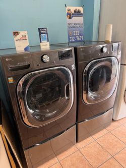 LG Washer and Dryer Set