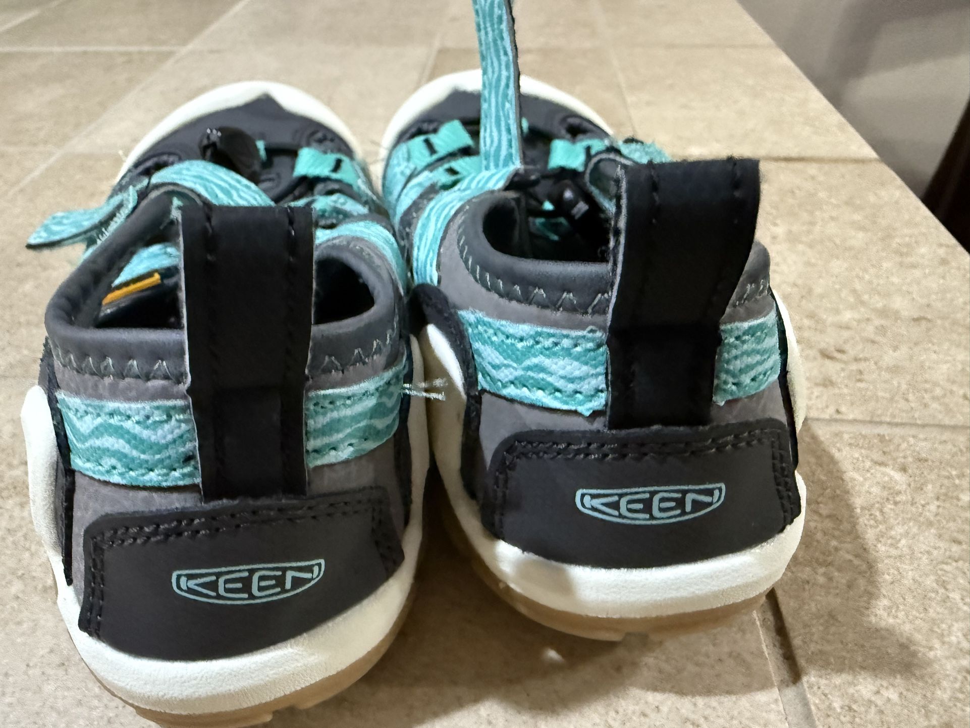Keen Brand shoes On Sale $10