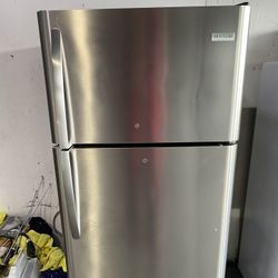 Frigidaire Refrigerator Stainless Steel 30"width 