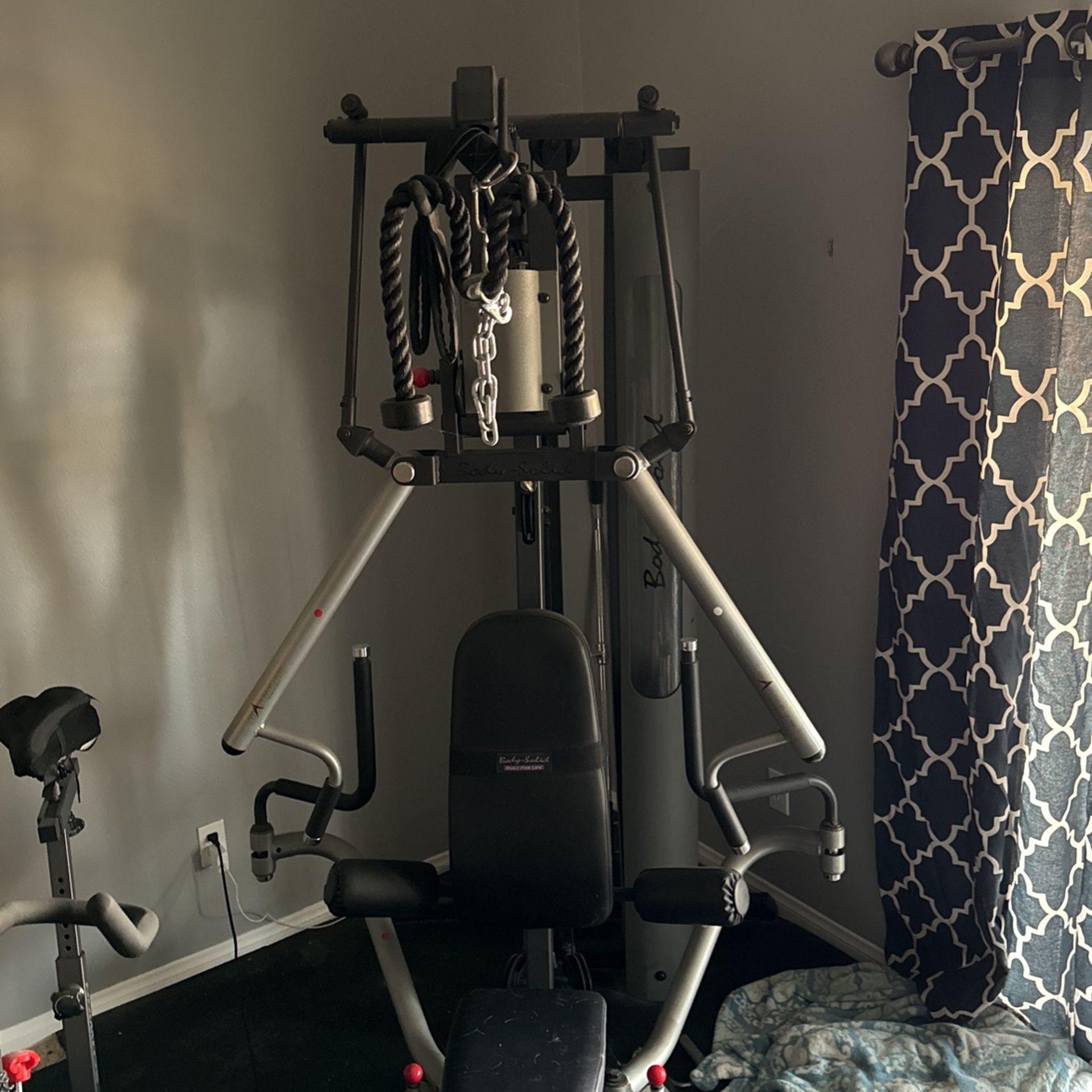 Professional Weight Machine Bench Exercise Gym System