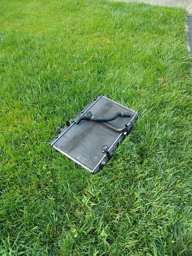 2007 Honda CR-V Radiator Denso OEM Honda Part