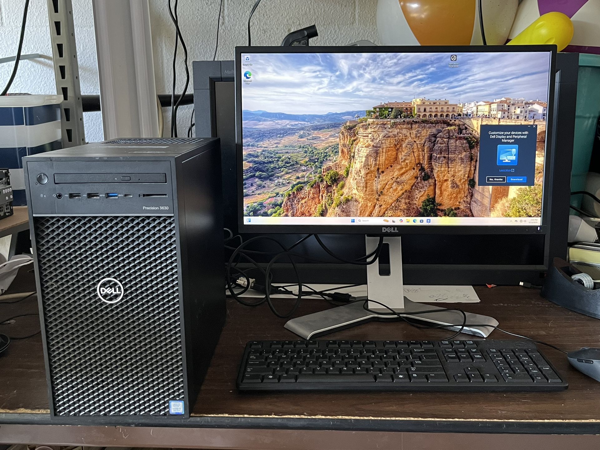 Dell Precision3630 Sesktop/i7-8700/32gb ram/ 1TB M.2 Nvme /windows 11 pro