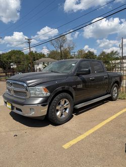 Ram 1500 Crew Cab Pickup Truck