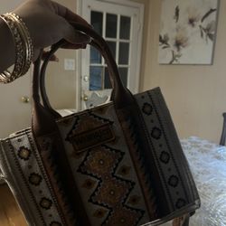 Wrangler Purse 