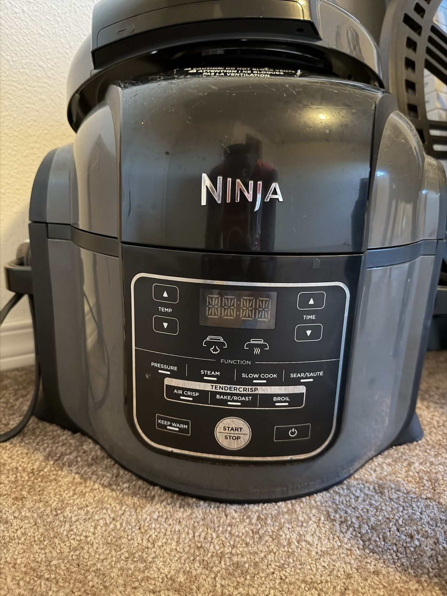 Ninja Foodi 5qt 7-in-1 Compact Pressure Cooker & Air Fryer