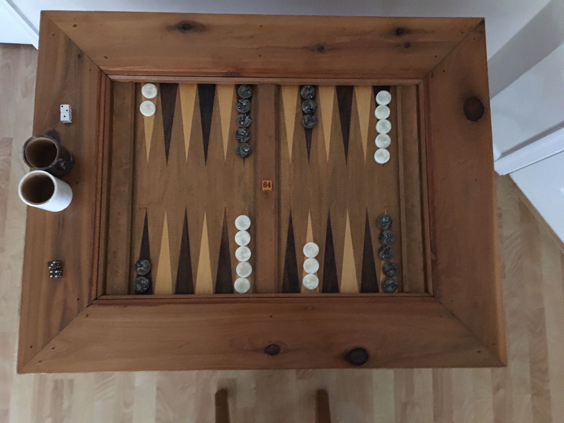 Backgammon Table