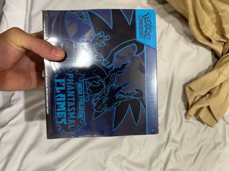 Pokémon TCG Phantasmal Flames Elite Trainer Box