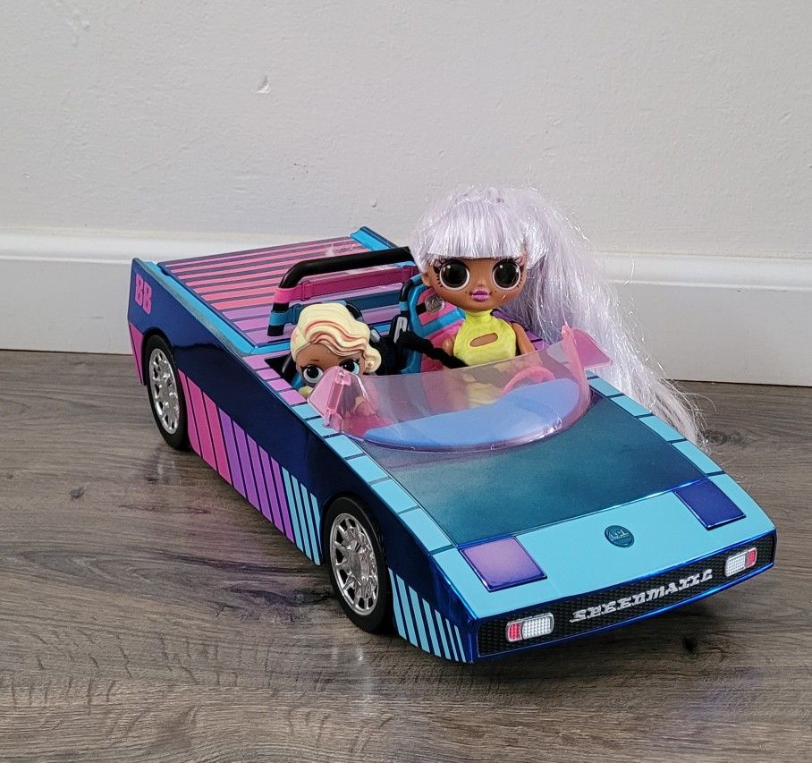 Toys Car For Grils/Lolo Surprise Toys With 2 dolls. Used. In Great Condition.