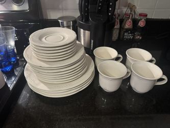Plate and cup set