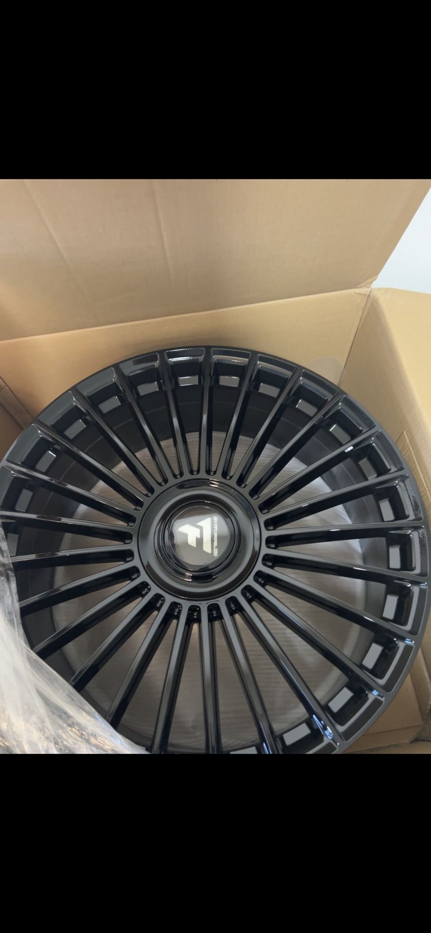 BLACK GLOSS 24 Inch Wheels Rims