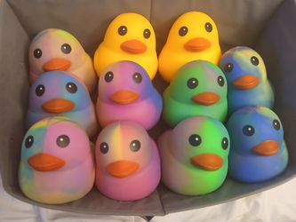 Viral Giant squishy duck 🐤