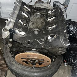Ls 4.8 Chevy Engine From A 2003