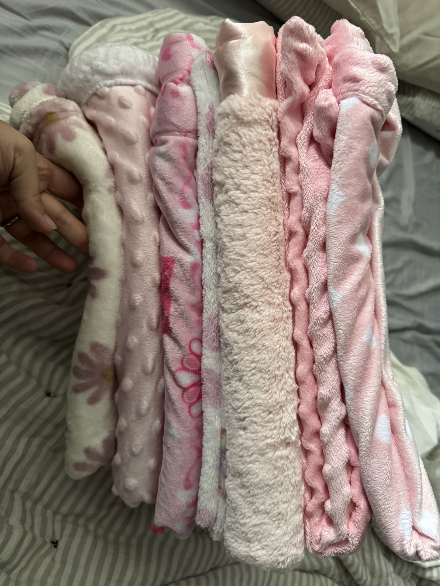 Free Baby Girl Blankets