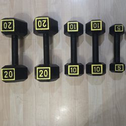 (2) 20. (2) 10. (2) 5 Lbs  Dumbbells