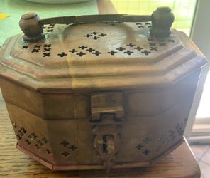 Brass cricket box