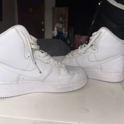 Jordan 1s White