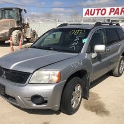 2010 Mitsubishi Endeavor LS 6 Cyl 3.8L Car Parts