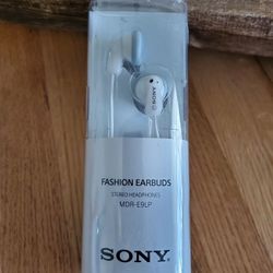 Headphones/Earbuds/Earphones