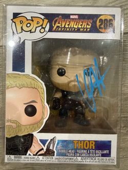 Chris Hemsworth signed Funko Pop