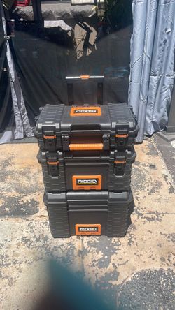 Rigid tool box