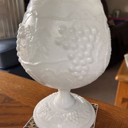 Vintage Imperial Milk Glass Harvest Grape Patterned Goblet. 7 Inches Tall.