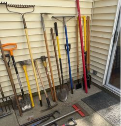 Contractor Closeout Post-Hole Fence Shovels Steel Bars Rakes Tampers