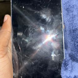 This Is A iPhone 12 Pro Max It’s Broken But I’m Selling It For Parts The Screen Don’t Work 